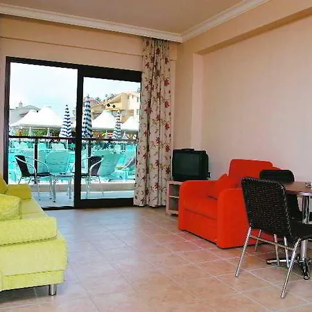 Club Candan Otel